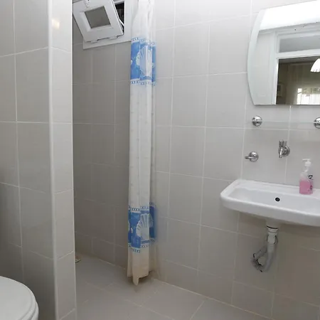 Guest house Vardar 3*